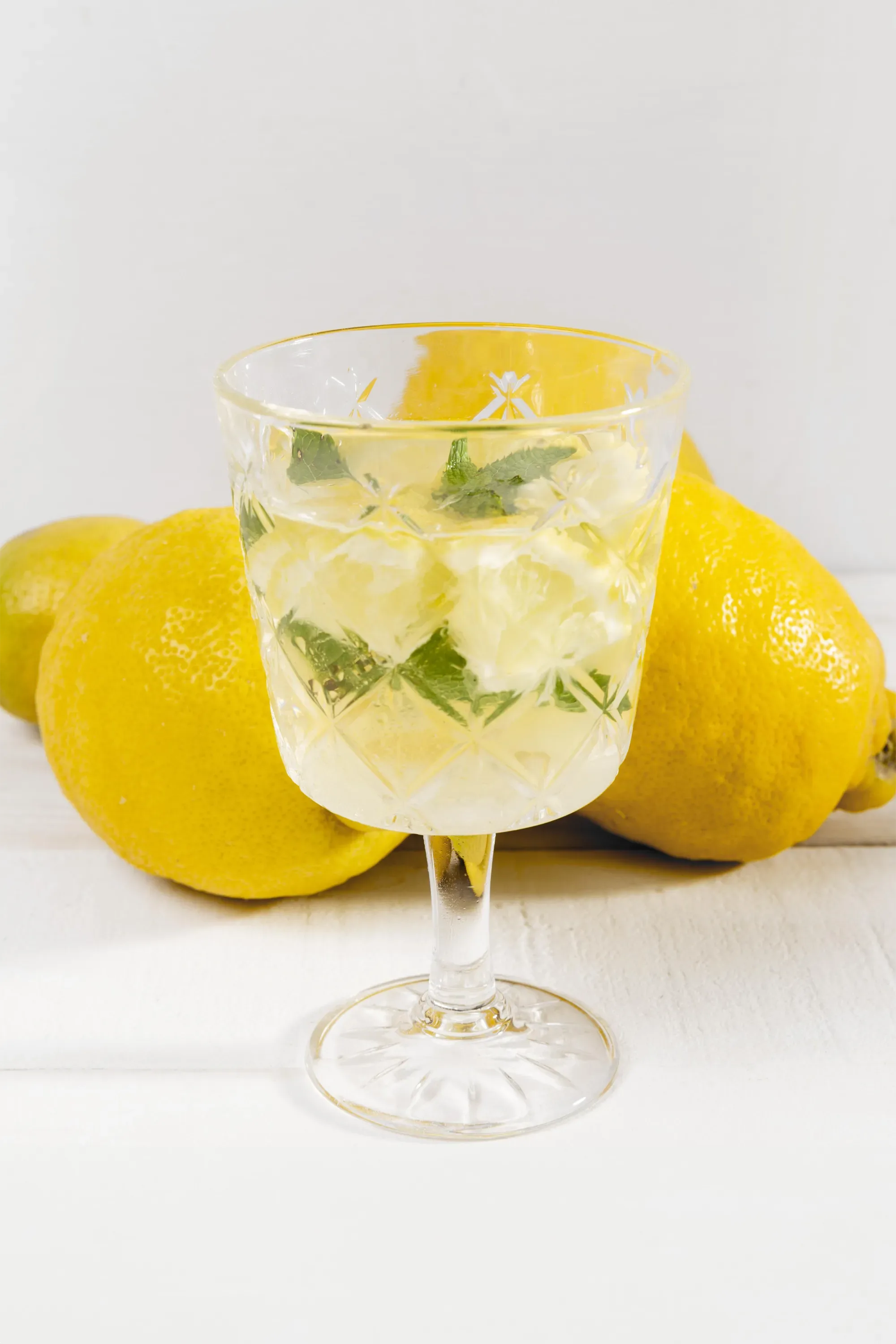 Yuzu Aceto Ticino Spritz – Erfrischender Aperitif mit Yuzu-Essig